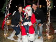 2013SantaSleigh%20029Sm.jpg