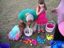 2014EggHunt%20032Sm.jpg