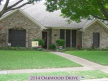 2114OakwoodSm.jpg
